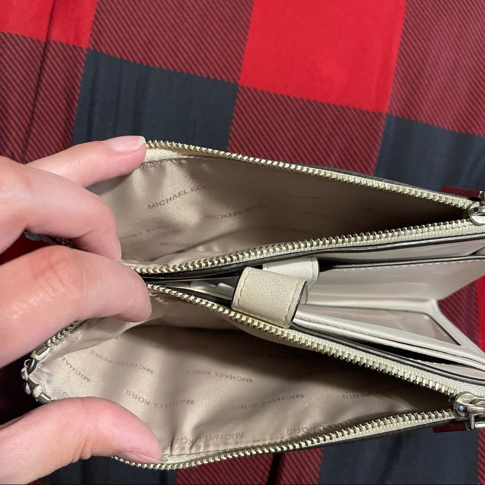 Michael Kors Wristlet - Picture 4 of 4